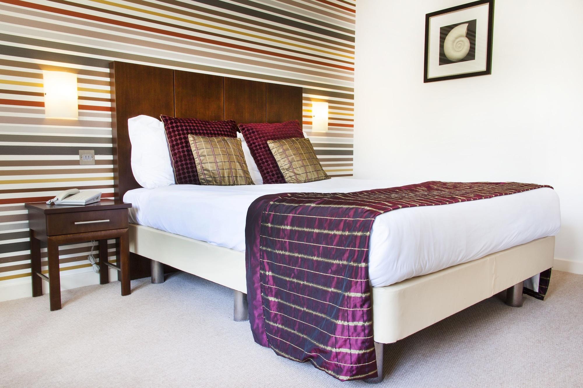 Lanes Hotel West Coker ภายนอก รูปภาพ