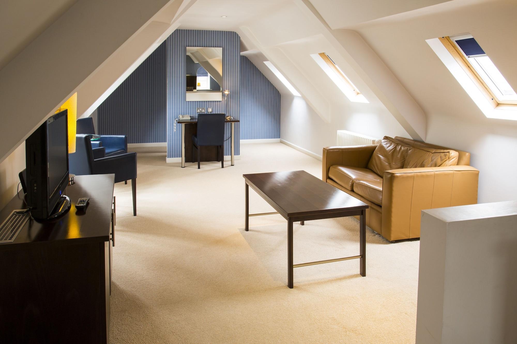 Lanes Hotel West Coker ภายนอก รูปภาพ