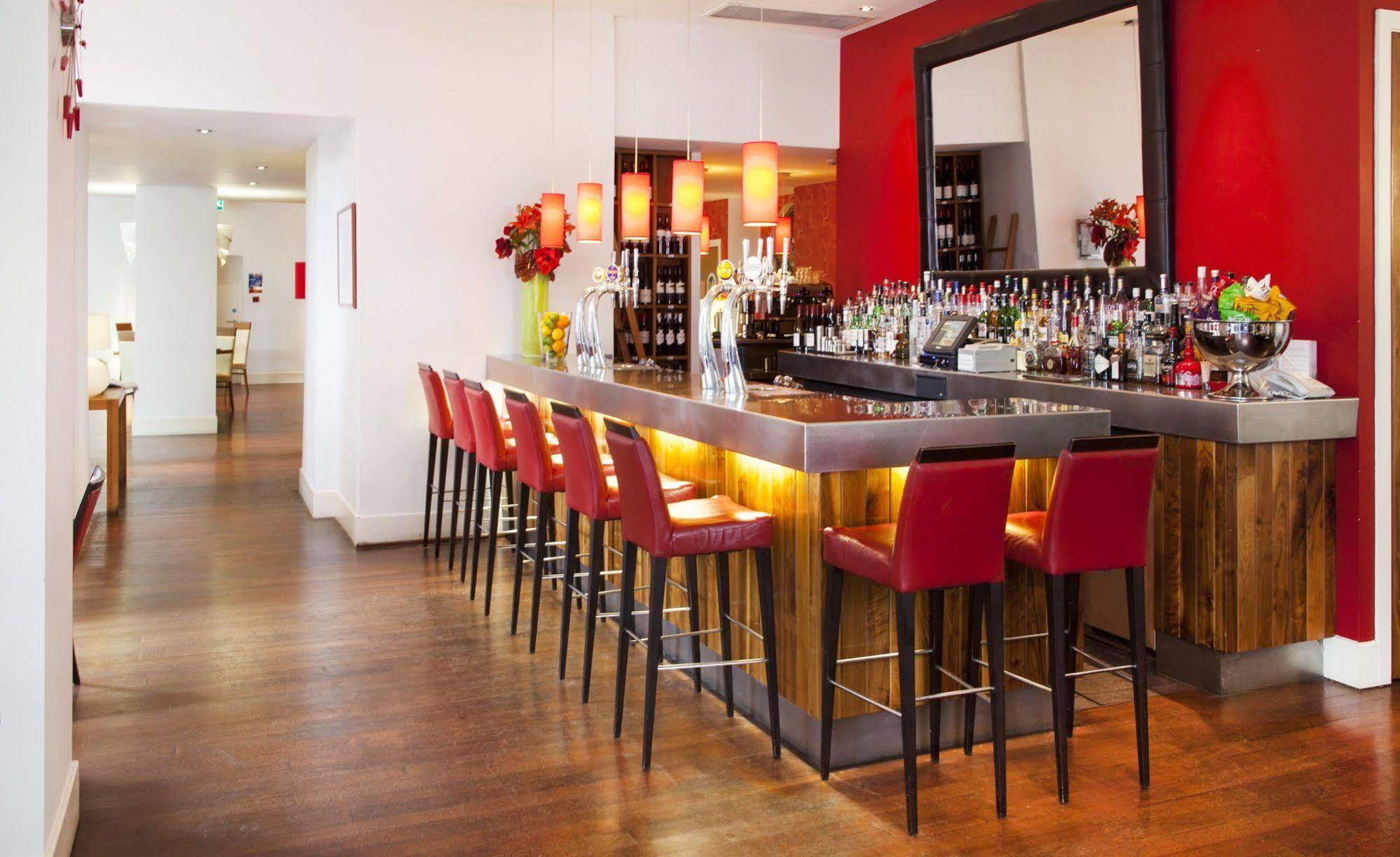 Lanes Hotel West Coker ภายนอก รูปภาพ