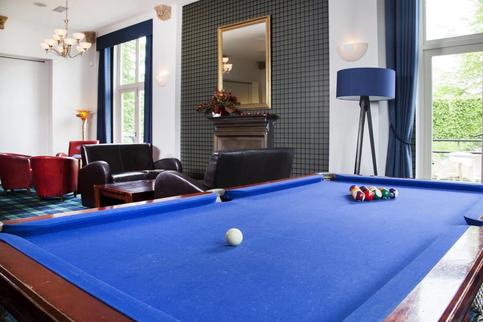 Lanes Hotel West Coker ภายนอก รูปภาพ